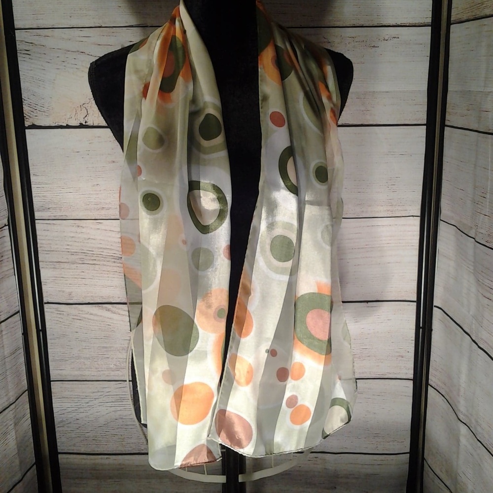 SCARF - Picture 2 of 2